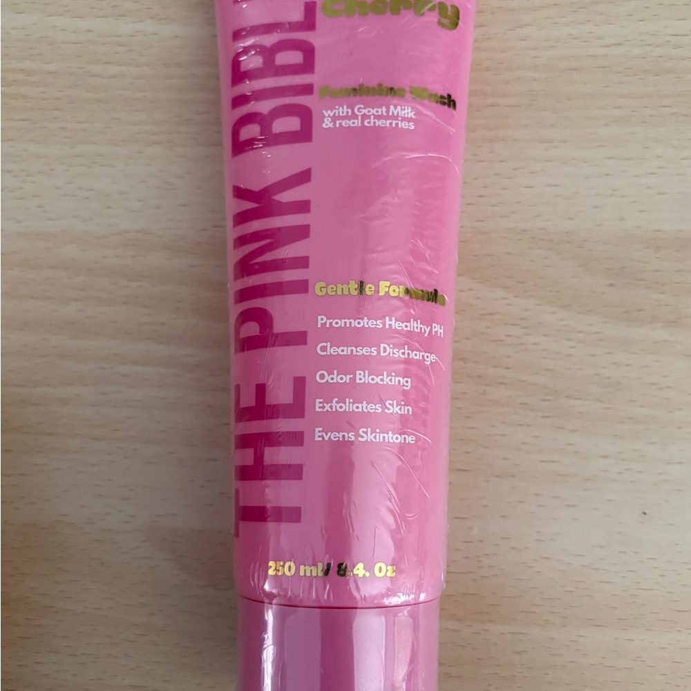 NEW The Pink Bible Gentle Feminine Wash